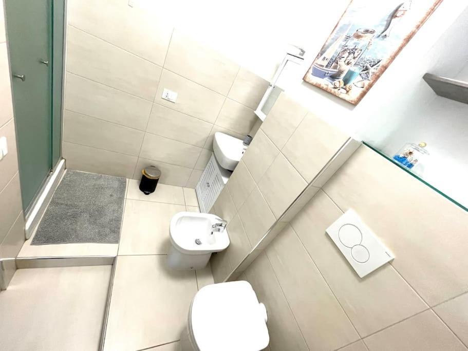 La Venezia'S Studio Flat Livorno Exterior foto